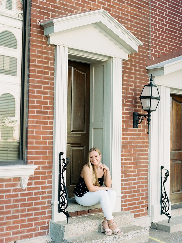 Jefferson City Missouri Senior Photos by Kiley Ann Photography-0007_websize.jpg
